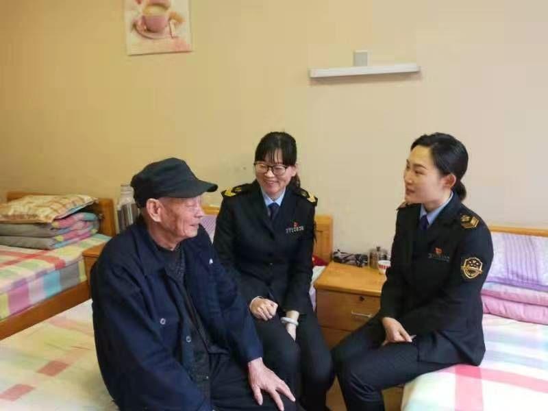 欲钱买五颜六色的动物打一个准确生肖与警惕虚假宣传-全面释义、精准解答解释落实
